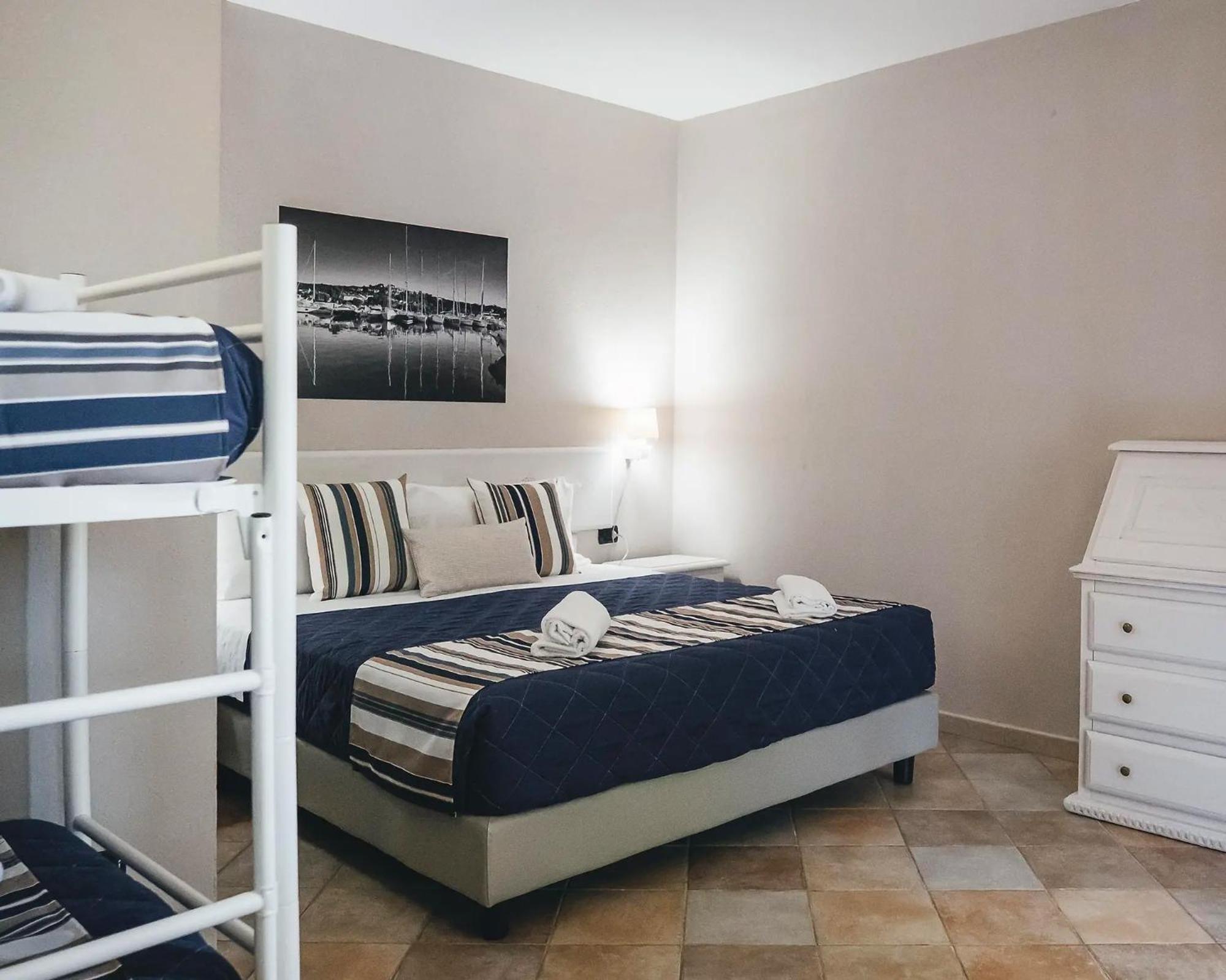 Zeta Club San Teodoro Le Rose Hotel Eksteriør billede